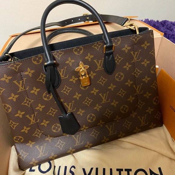 Louis Vuitton Handbags - Louis Vuitton Flower Tote Monogram Beautiful Noir Bag
